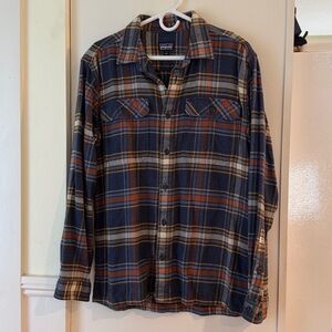 Patagonia Men's Fjord Flannel Shirt NWOT Medium